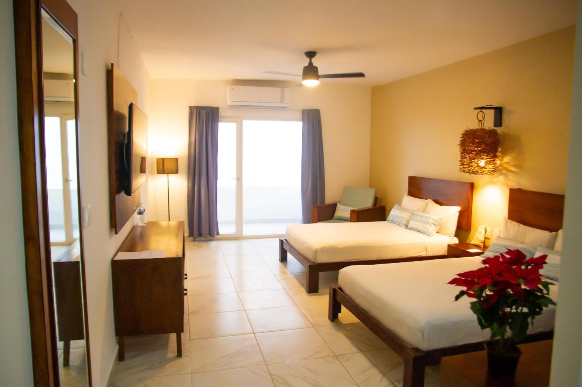 The Mint Resort Isla Mujeres Exterior photo
