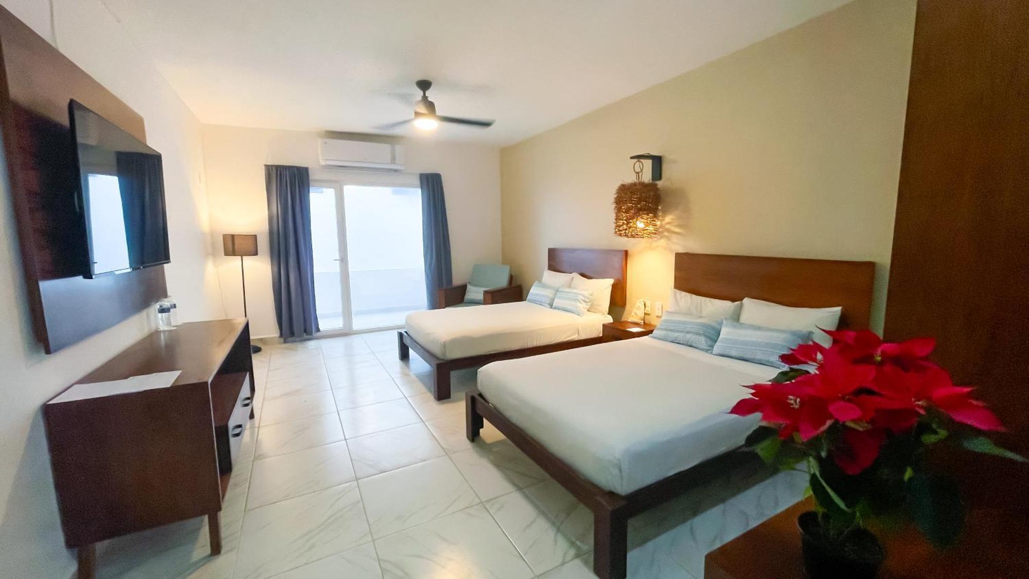 The Mint Resort Isla Mujeres Exterior photo